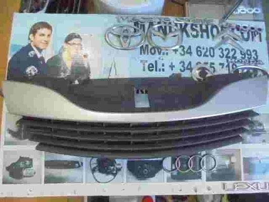 Parrilla rejilla frontal delantera Renault Laguna II 8200390126 82 003 901 26