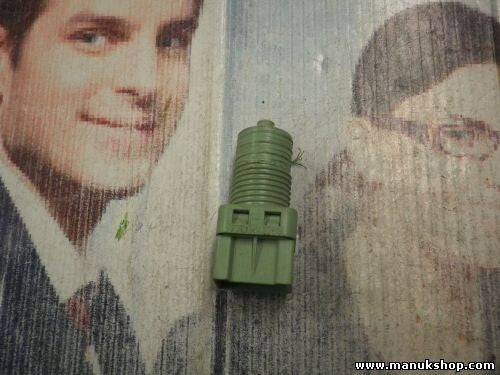 Interruptor de la luz de freno Renault Megane Scenic 7700849783