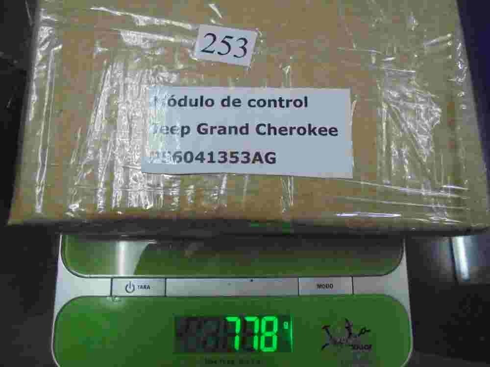 Módulo de control del tren motriz Jeep Grand Cherokee 3.1 TD 1999 56041353AG