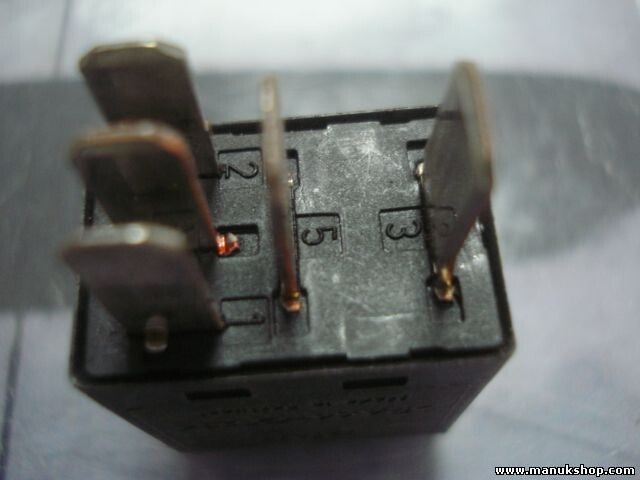 Relé Land Rover Discovery ZR I 25 1.4 2003 12V/20A TYCO A1401-X53 YWB101210