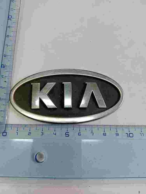 Emblema  Kia Sedona 9.5cm.