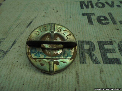 Tappo di riempimento chiusura serbatoio Nissan Patrol Bluebird Cherry Diesel