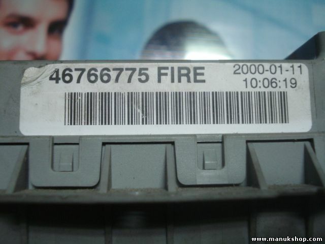 Caja de fusibles Lancia Alfa Romeo Fiat Punto 46766775 Fire 0046766775