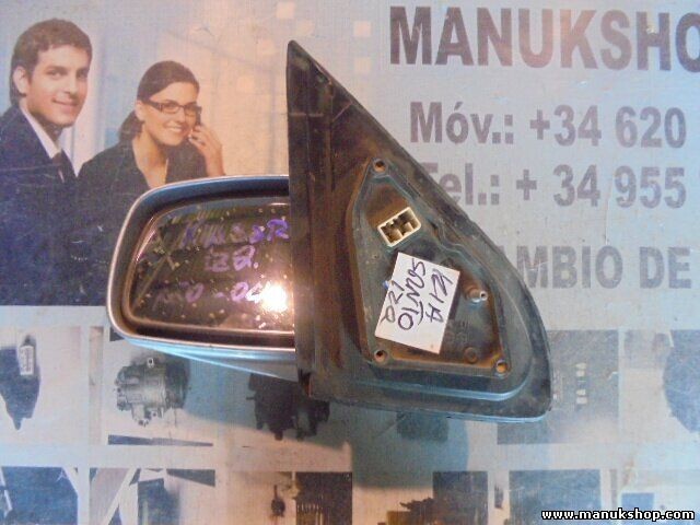 Espejo retrovisor exterior izquierdo electrico Kia Sorento E11 015753 A045988