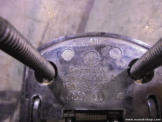 Gancio di ricarica VW Touareg Porsche Cayenne Audi Q7 8E0864203 1J0864203D