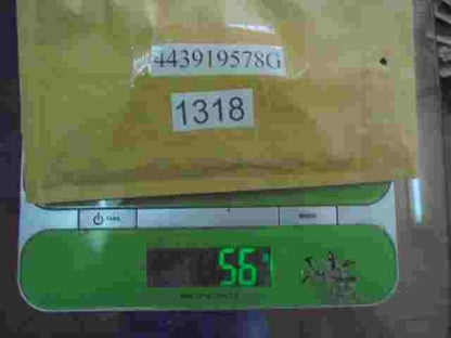 Aire acondicionado relé de embrague magnético Audi / VW 80/90/100/200 443919578G