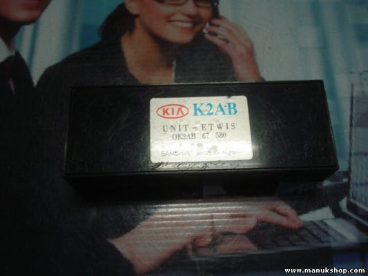 Señales de luz de la unidad de control Kia Sephia 0K2AB 67 580 0K2AB67580