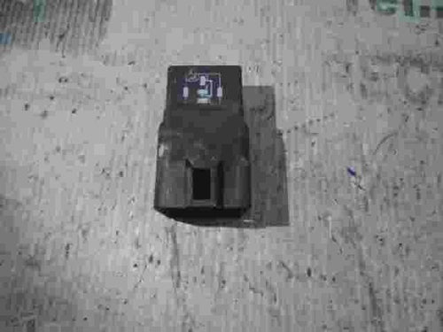Relé Jaguar XJ XJ6 XJ12 XJR X300 X308 LNA6706AA V23136A1X9