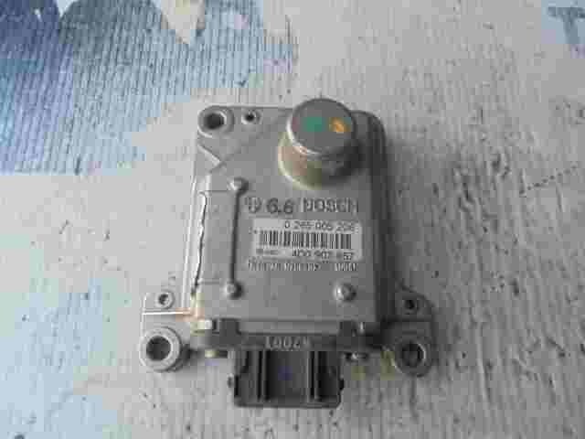 Sensore ammiccato Audi A4 S4 B5 A6 S6 4B A8 S8 4D0907657 BOSCH 0265005206