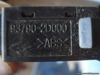 Interruptor de emergencia Hyundai Elantra 93790-2D000 937902D000