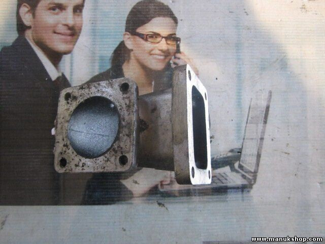 Caja del termostato Nissan Terrano Ford Maverick 16576G2400 16576 G2400