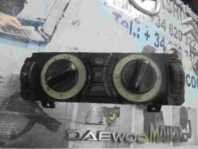 Control de la calefacción Mercedes-Benz E W210 W202 W208 C180 2108300185