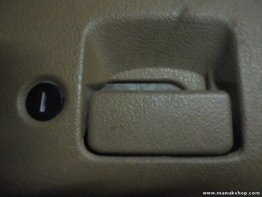 Guantera castillo Jeep 5DT37TRM AB 5DT37TRMAB 5FZ69TRMAB 5FZ69TRM AB 47320400KK