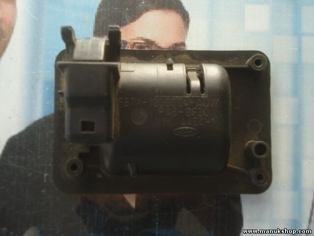 Guantera castillo Ford Explorer 1995-'01 F87X1006004ADW F87X- 1006004 -ADW