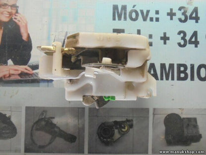 Cerradura puerta trasera derecha Mitsubishi L 200 K7_T, K6_T 2.0 1996/06-2007/