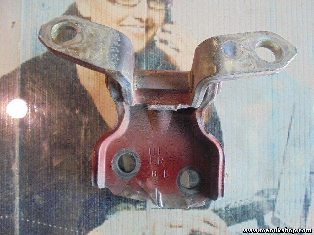 Bisagra de la puerta trasera delantera izquierda arriba Suzuki Jimny 1995 - 2018