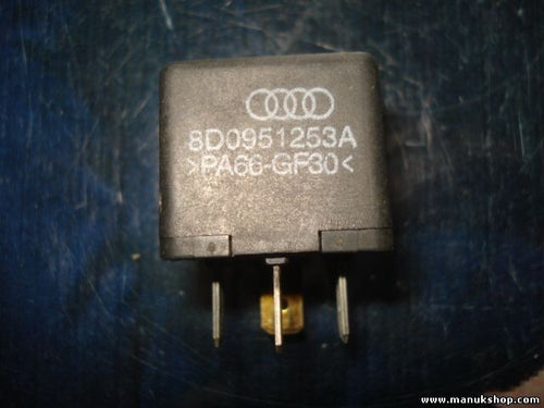 Niebla relé VW Volkswagen Audi No. 373 12V.40A 8D0951253A 8DO951253A PA66GF30