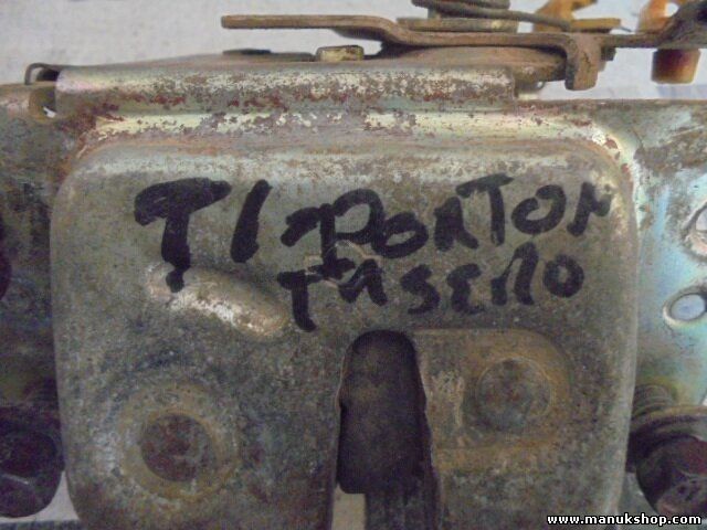 Cerradura del portón trasero Nissan Terrano Ford Maverick I WD21 9050041G15