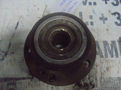 Mangueta buje trasera derecha Renault 1870 ccm, 75 KW, 102 PS