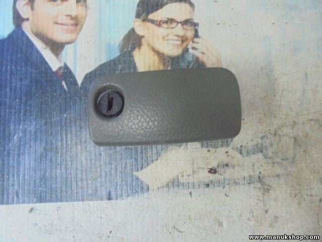 Guantera castillo Suzuki Vitara Santana SE/SV (ET) (1988-2005) 7341177E00