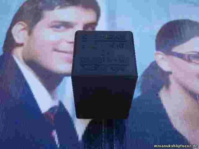 Relé  5FGWK101 5F GWK 101 SIEMENS 12V (2)x21W+3W