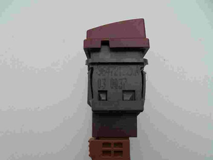 Interruptor de emergencia warning Peugeot 207 96472122KR 030037