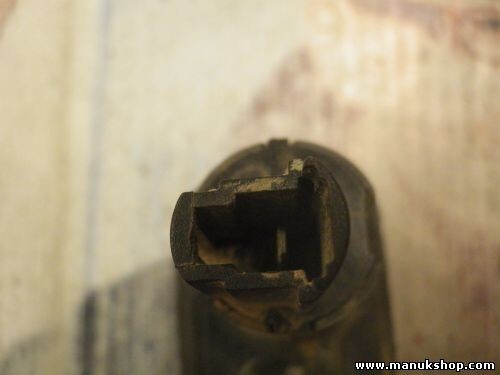 Interruptor de la puerta Nissan Terrano Ford Maverick T2 3702