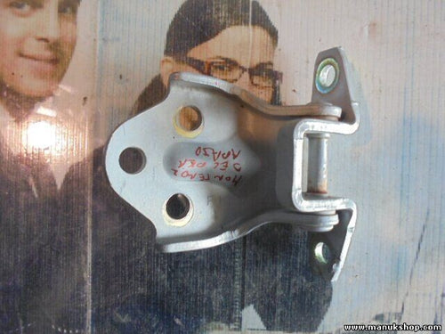 Bisagra de la puerta delantera derecha abajo Mitsubishi Pajero Montero 2