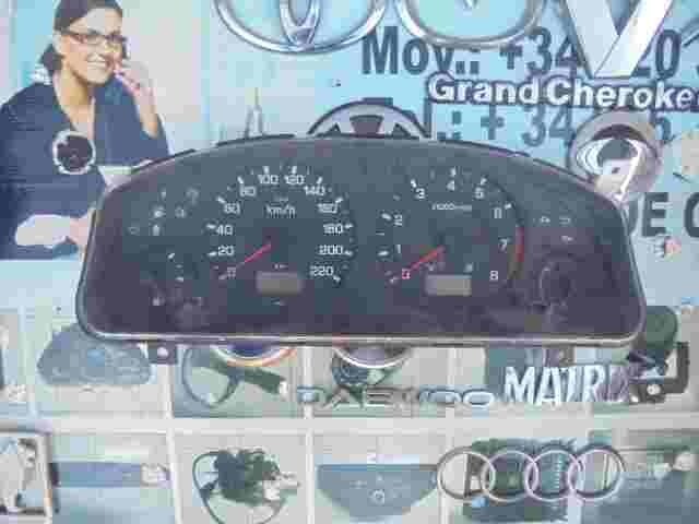 Quadro strumenti Nissan Primera P11 L8 248102F114 24810-2F114 431220B