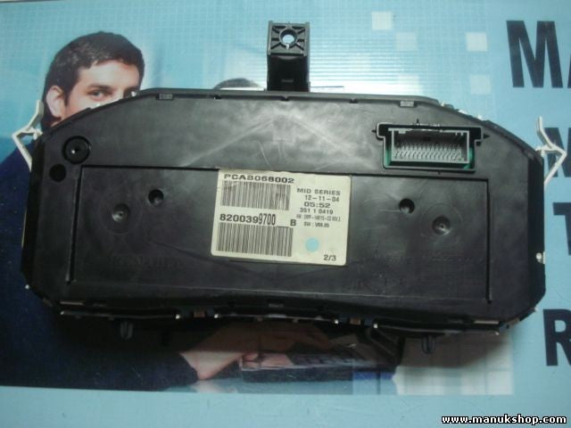 Cuadro de instrumentos Renault Megane VISTEON 8200399700B 2RPF-14B115-CQ