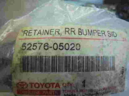 Fermo paraurti posteriore lato Toyota Avensis 5257605020 52576-05020