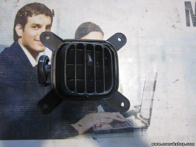 Rejilla Aireadora  Nissan King Cab D22 68760VJ400 68760 VJ400 68760VJ401 68760