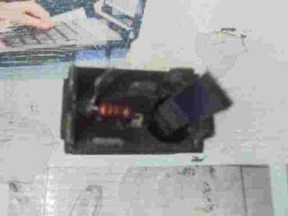 Interruptor de emergencia warning VW Volkswagen SAEQC77 SAE-QC77 M79DOT MR79.DOT