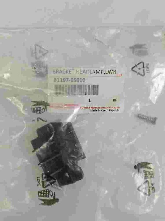 Bracket Headlamp LWR  Toyota Avensis 8119705010 81197-05010