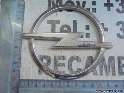 Emblema trasero Opel Zafira A 09207805 092 078 05 2538944 25 38 944