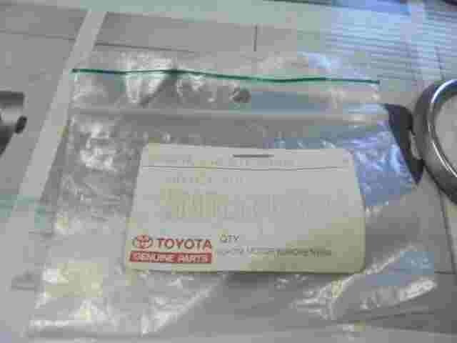 Countersunk Screw  Toyota Lexus NX 200 300H 9016140030 90161-40030