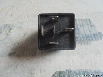 Relé 24V30A 24V 30A EEC