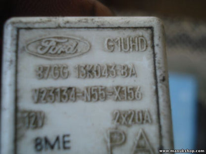 Relé Ford Mondeo II Kombi 87GG 13K043 BA 87GG13K043BA V23134N55X156 G1UHD 12V