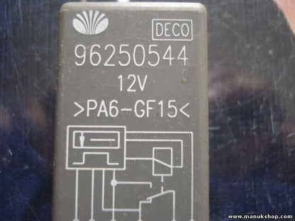 Relè Daewoo Nubira station wagon 6-POLIG 96250544