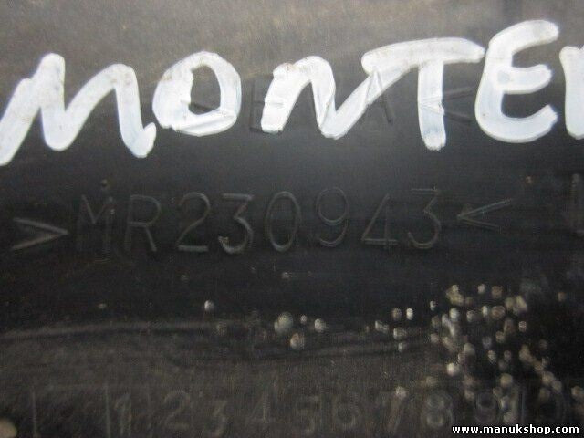 faldilla trasero izquierdo Mitsubishi Pajero Sport Montero L200 MR230943