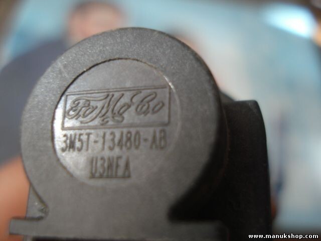 Interruptor de la luz de freno Ford C-MAX Fiesta Focus 3M5T13480AB 3M5T-13480-AB