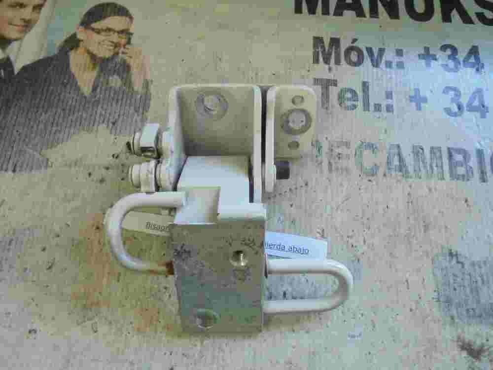 Bisagra de la puerta trasera izquierda abajo Audi Touareg 7L0833411A 7LO833411A