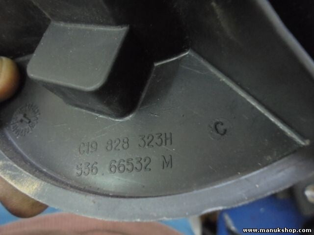 Ventilador de Calefacción  Peugeot 205 VALEO F828370U C19828323H 53666532M