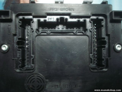 Caja de fusibles Ford Fiesta IV G1 UHS YS6T14K150AB YS6T 14K150 AB 65GF70002