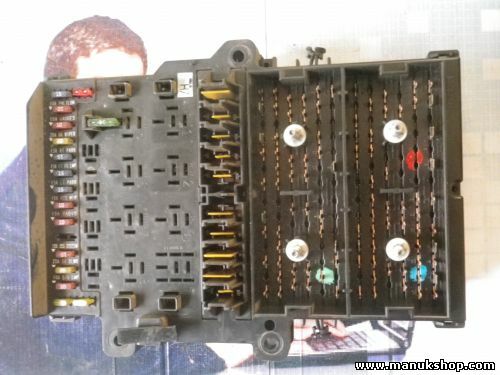 BCM Caja de fusibles Chrysler Voyager Caravan 1996-2001 P04707785AB 04707785AB