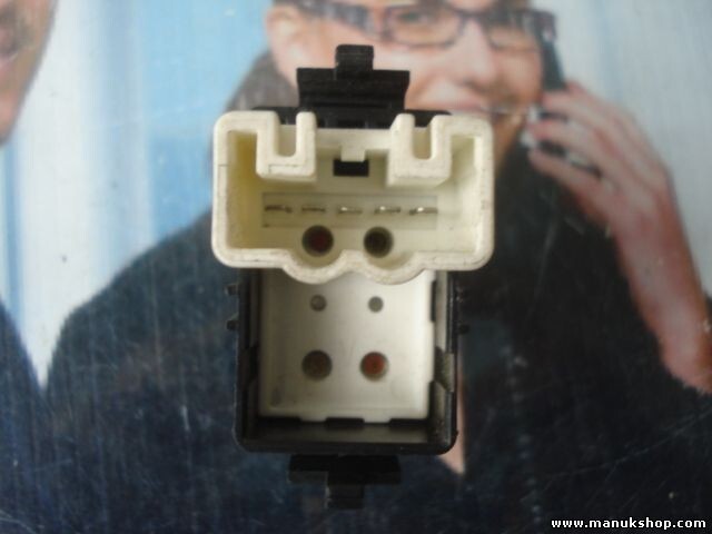 mando botonera elevalunas Nissan Maxima 3 (A33) 607-2V78 6072V78