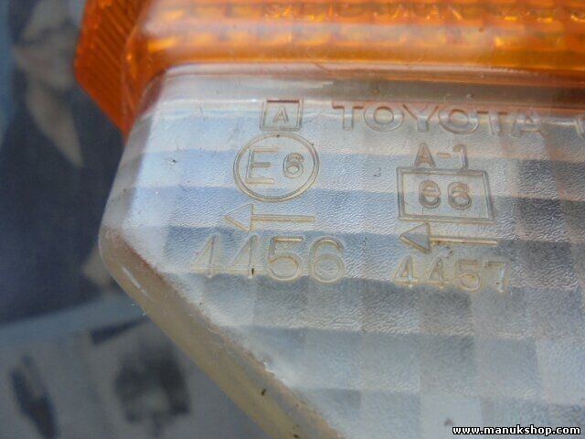 Intermitente trasero derecho Toyota Land Cruiser KOITO 60-20 DOT SAE E6 4456