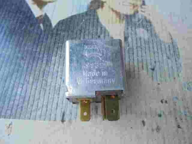 Relé  Webasto 491322 491 322 899231 89 92 31 12V