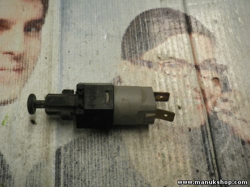 Interruptor de la luz de freno Land Rover Freelander XKB100080 PA6GF30 PA6-GF30