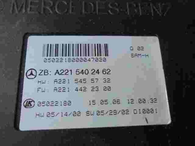Caja de fusibles Mercedes W221 S550 CL600 A2215402462 A2215455732 A2214422300